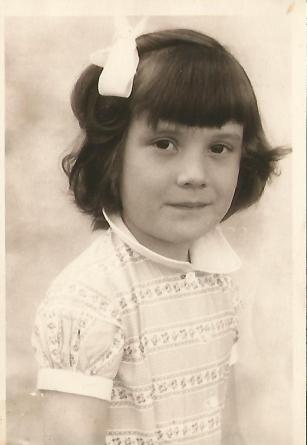 lynne-at-school-photo